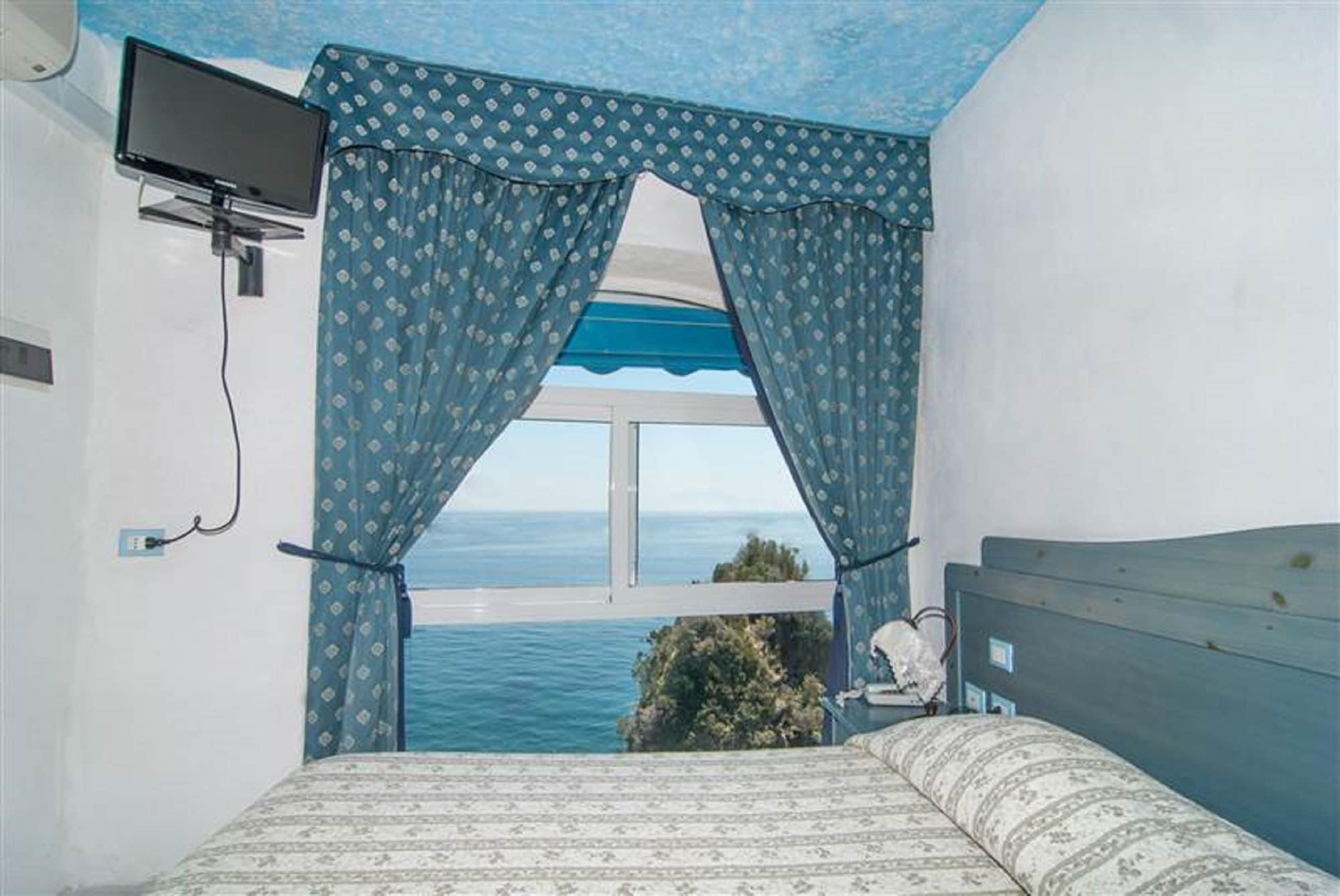 Hotel La Ninfea Ischia Luaran gambar